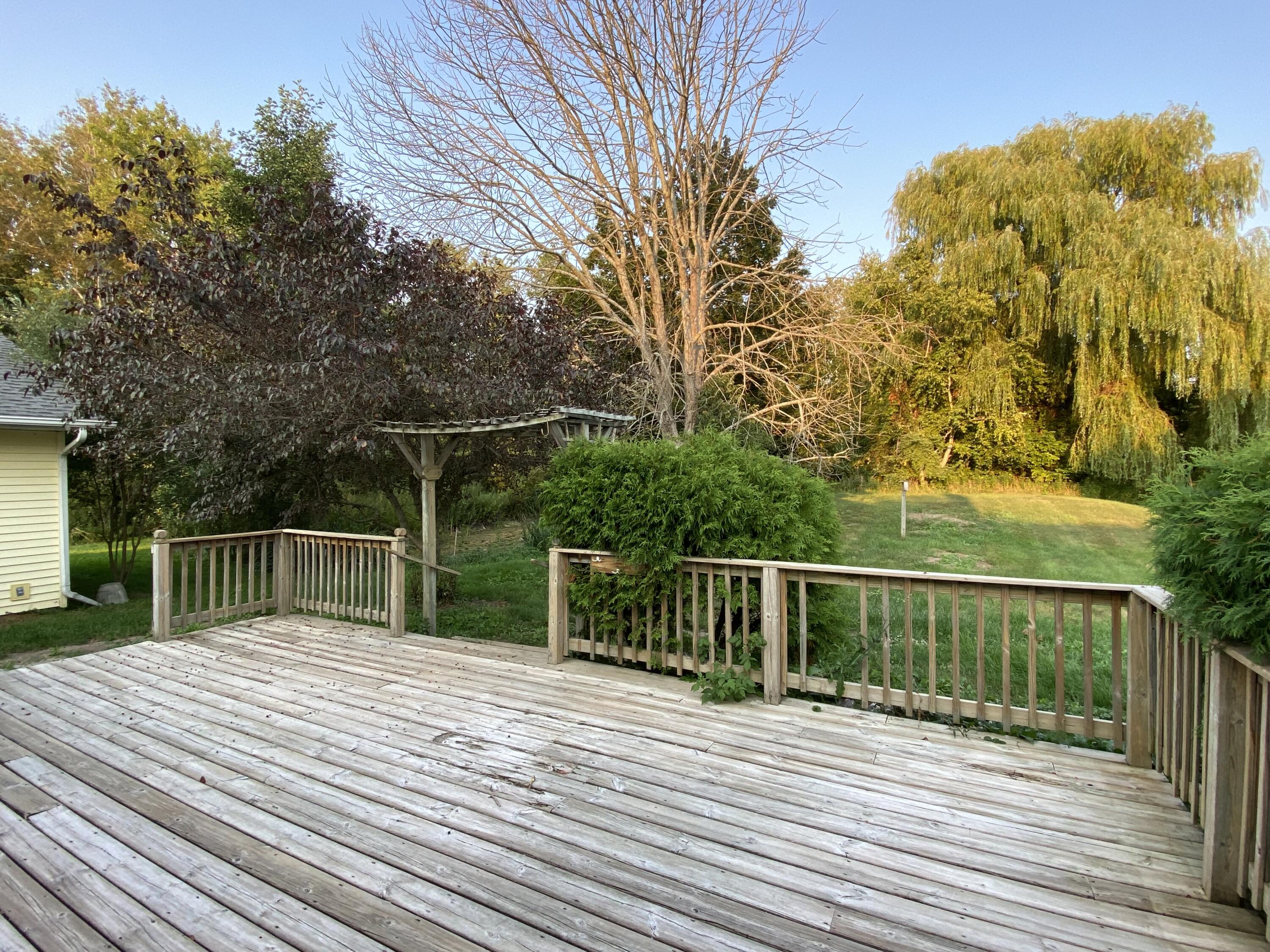 4985 Maple Road Manistee, MI 49660 - Photo 8 of 28 Private backyard