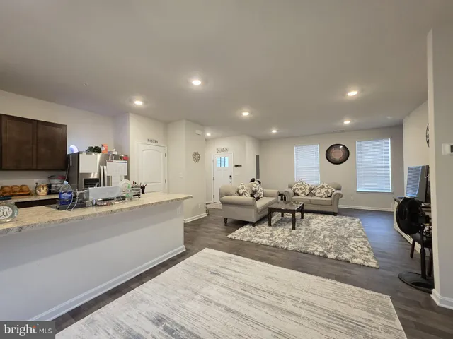 $2,200 | 407 Stream Valley Court, Salisbury, MD 21804