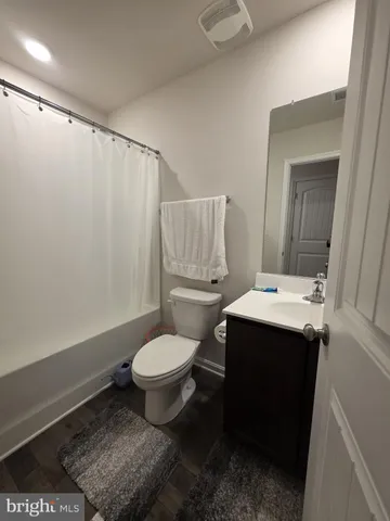 $2,200 | 407 Stream Valley Court, Salisbury, MD 21804