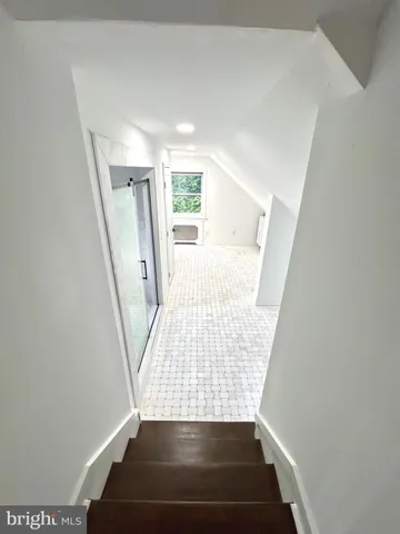 $6,000 | 571 North Newtown Street Road, Newtown Square, PA 19073