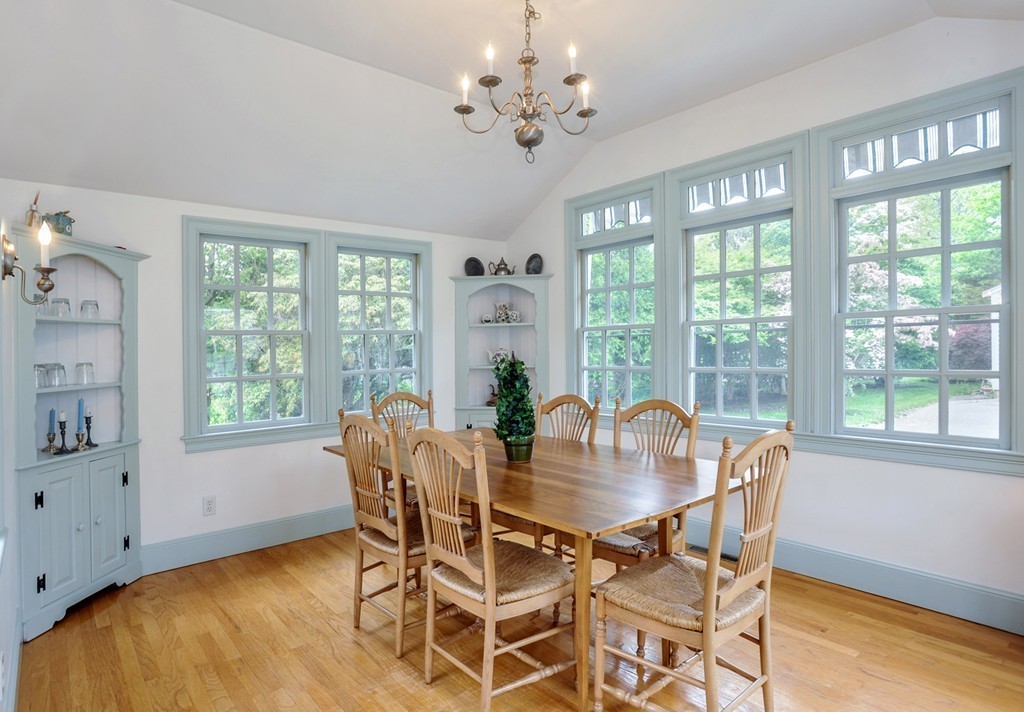 29 Massasoit Road Duxbury, MA 02332 - Photo 3 of 14