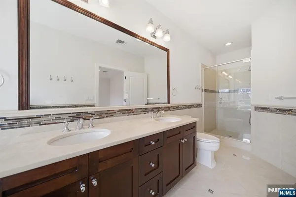 $7,950 | 47 Sunset Lane, Unit A, Tenafly, NJ 07670
