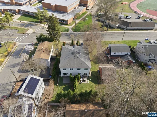 $7,950 | 47 Sunset Lane, Unit A, Tenafly, NJ 07670