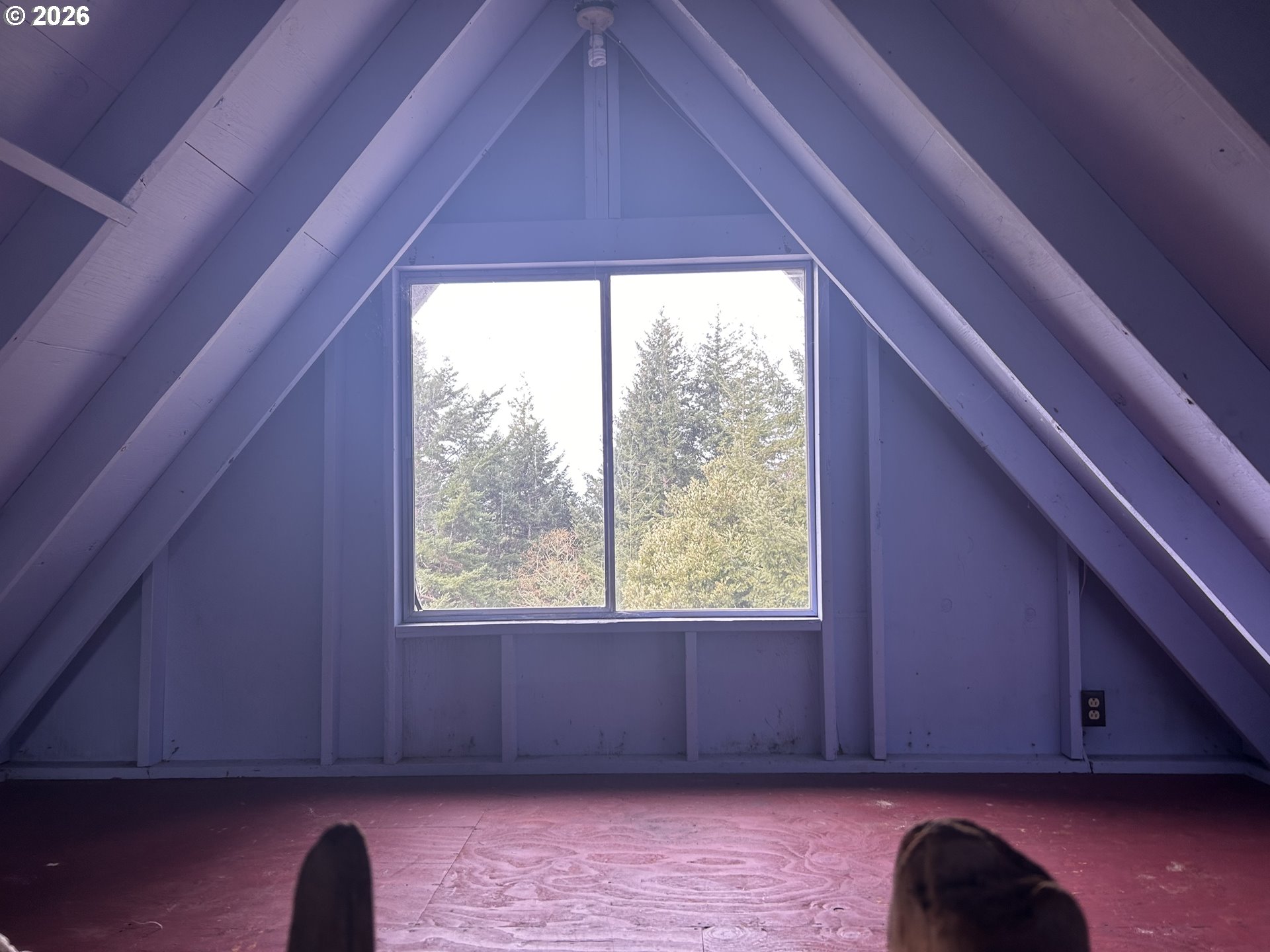 42365 Hensley Hill Road Port Orford, OR 97465 - Photo 39 of 47 a view of room with a window and a ceiling fan