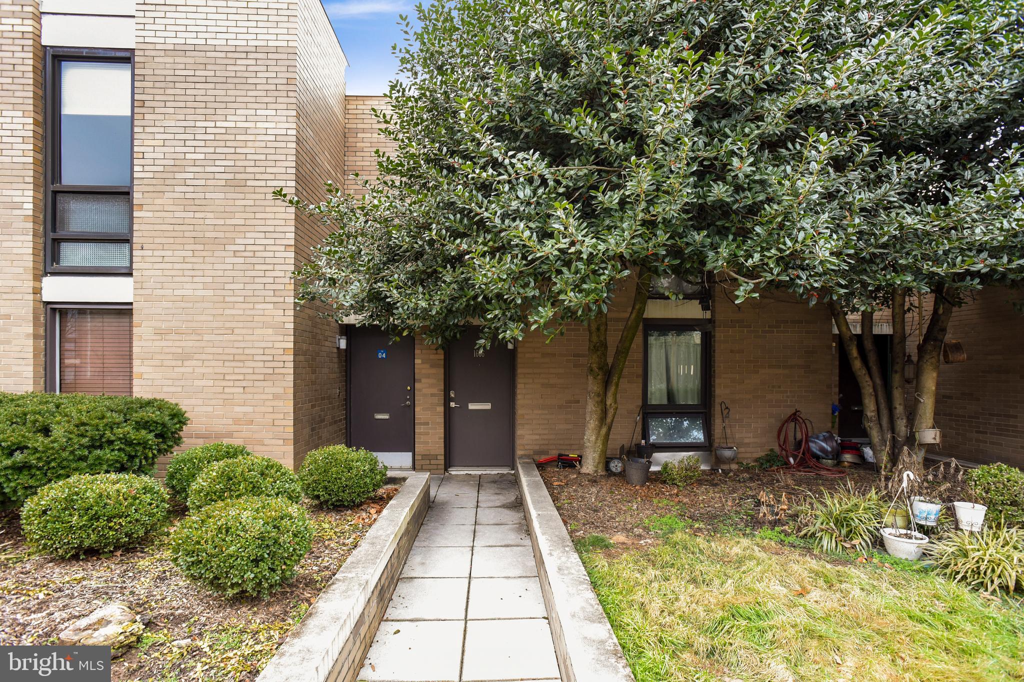 1606 Chimney House Road Reston, VA 20190 - Photo 26 of 47 Gallery Image 26