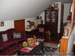 207 Robin Road Waynesboro, VA 22980 - Photo 4 of 12 Gallery Image 4