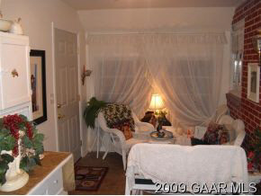 207 Robin Road Waynesboro, VA 22980 - Photo 8 of 12 Gallery Image 8