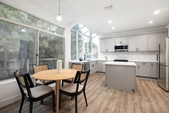 $1,499,000 | 2318 Via Villegas, Carlsbad, CA 92009