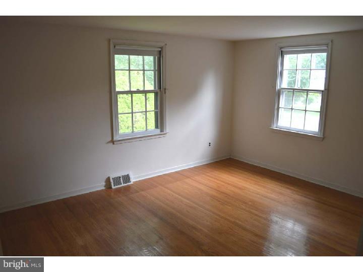 103 Brookhaven Road Wallingford, PA 19086 - Photo 8 of 15 Bedroom