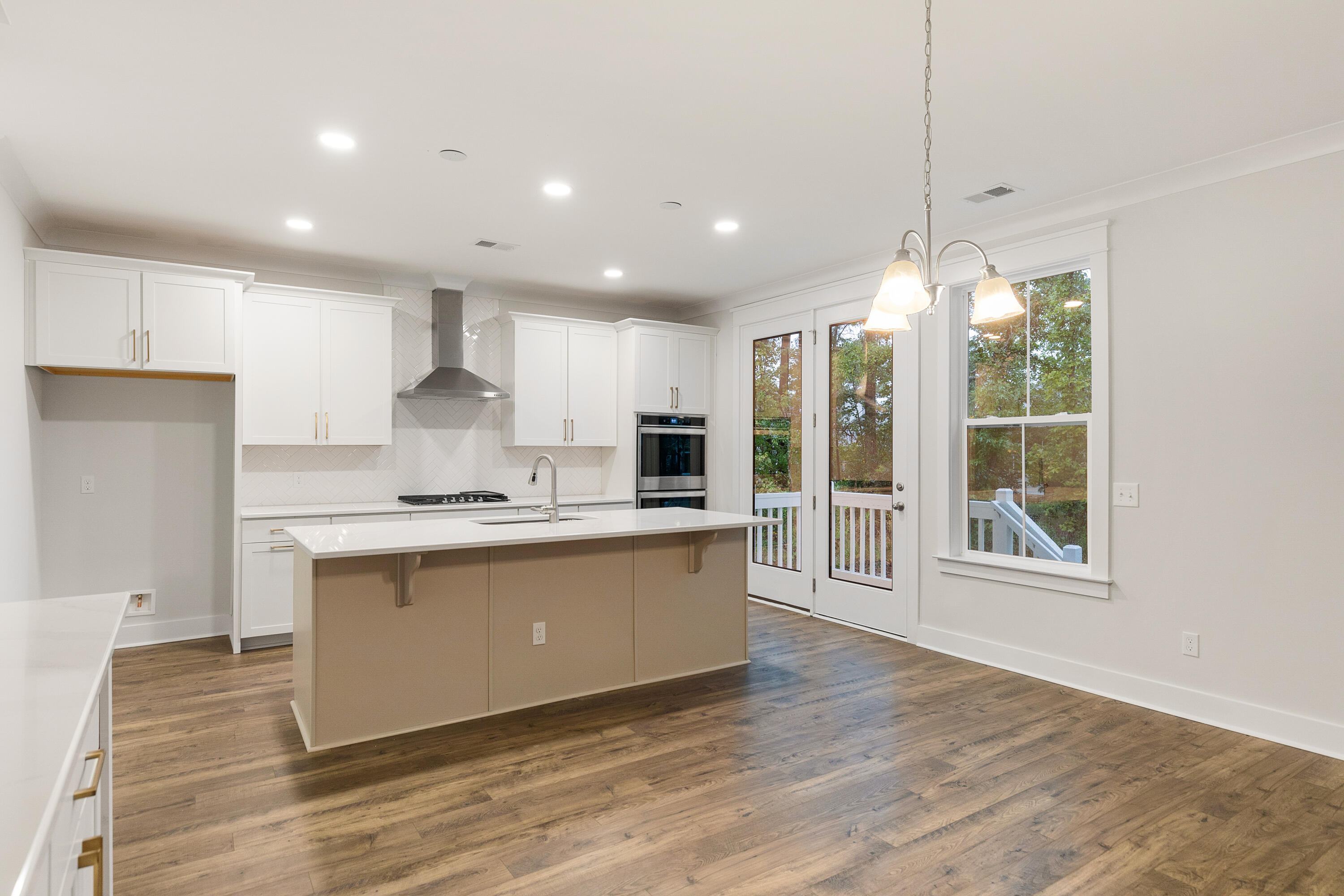 3870 Watson View Drive Mount Pleasant, SC 29429 - Photo 12 of 30 KITCHEN