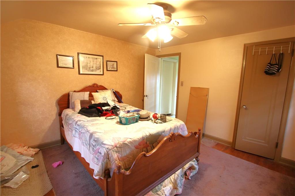 1672 Elderslee Road Pittsburgh, PA 15227 - Photo 12 of 19 Gallery Image 12
