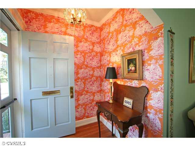 6005 Howard Road Richmond, VA 23226 - Photo 2 of 24 Foyer
