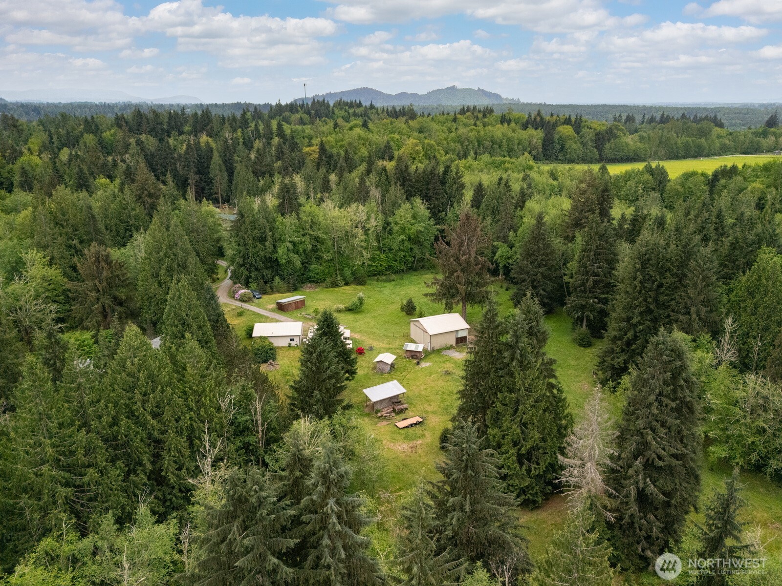 23098 Meadow View Lane Sedro-Woolley, WA 98284 - Photo 11 of 40