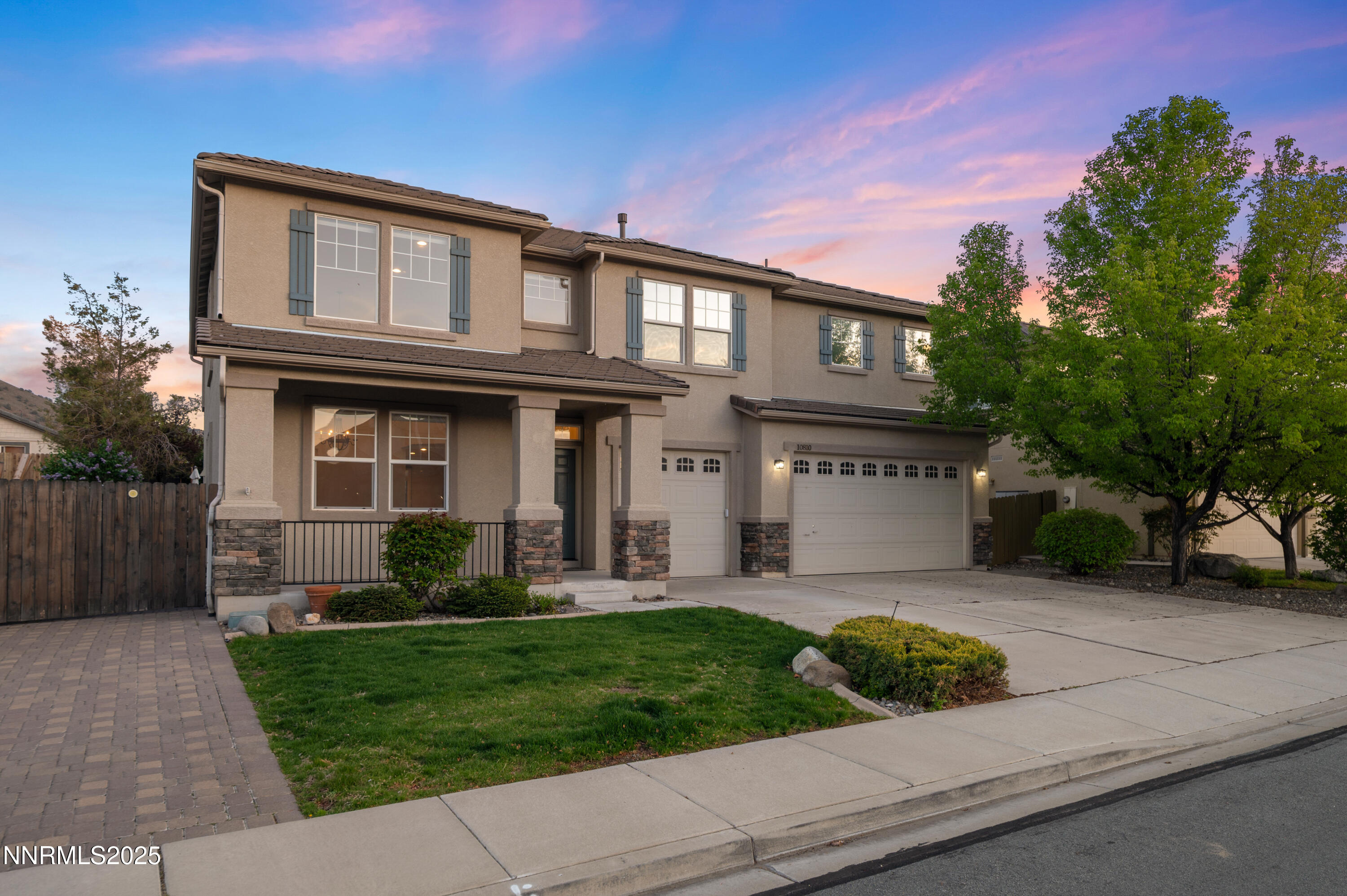 10810 Dancing Aspen Drive Reno, NV 89521 - Photo 5 of 79 02-DSC_8606