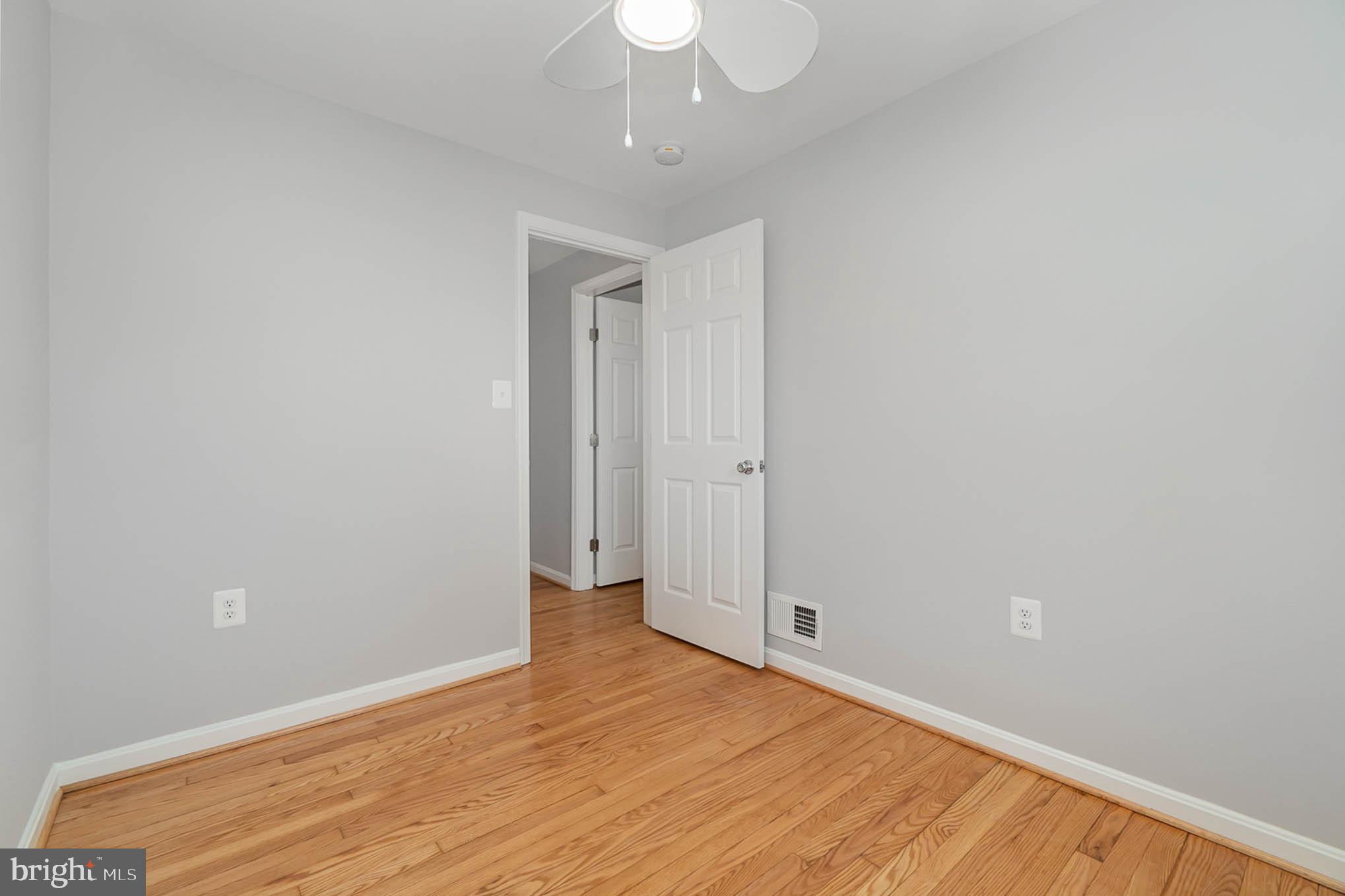 8433 Pleasant Plains Road Towson, MD 21286 - Photo 17 of 26