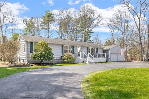 $1,200,000 | 47 Lakeview Avenue, Natick, MA 01760
