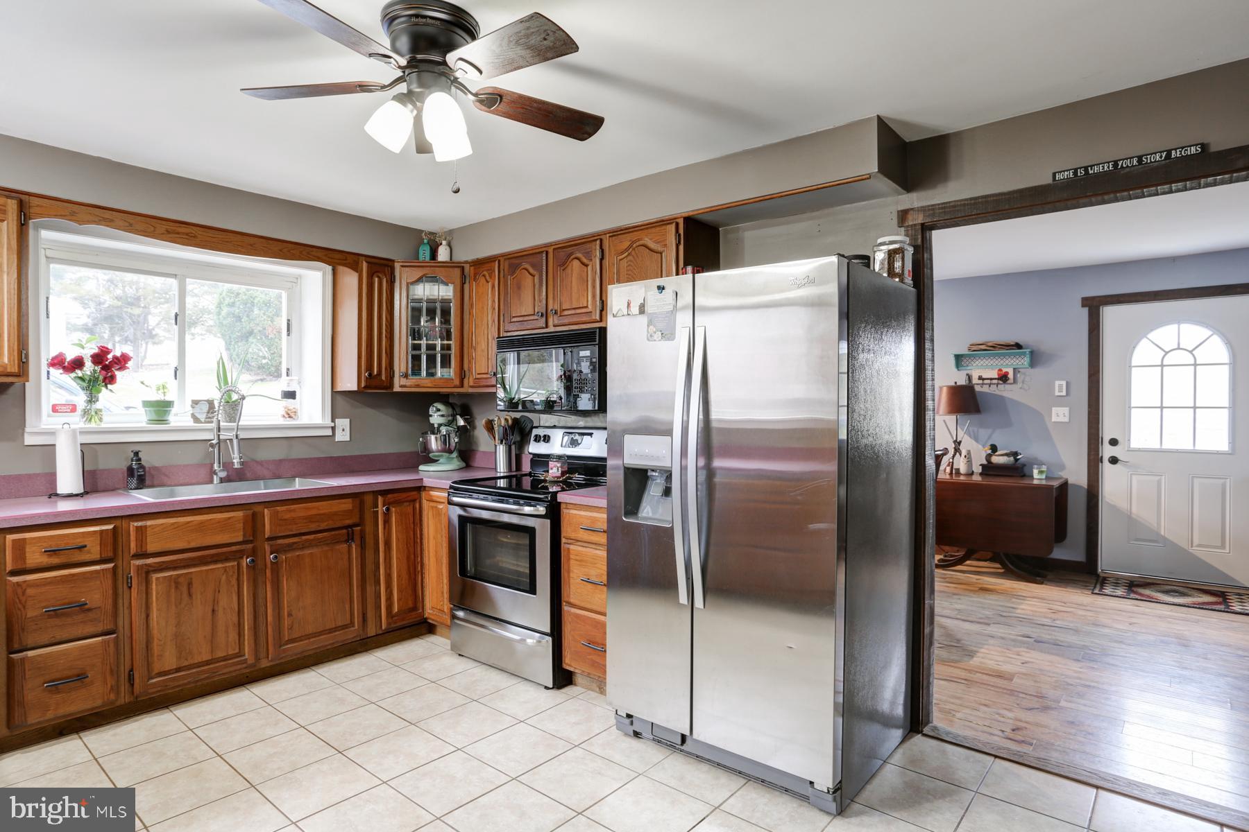 1381 Turnpike Road Elizabethtown, PA 17022 - Photo 15 of 31 Gallery Image 15