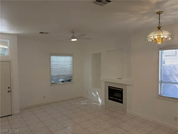 $1,895 | 8104 Kempston Court, Las Vegas, NV 89129