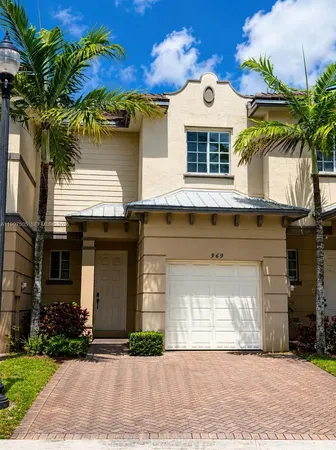 $1,800 | 969 Abaco Lane, Riviera Beach, FL 33404