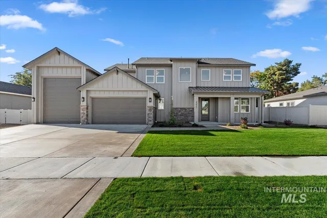 $874,900 | 10511 West Mizzle Drive, Star, ID 83669
