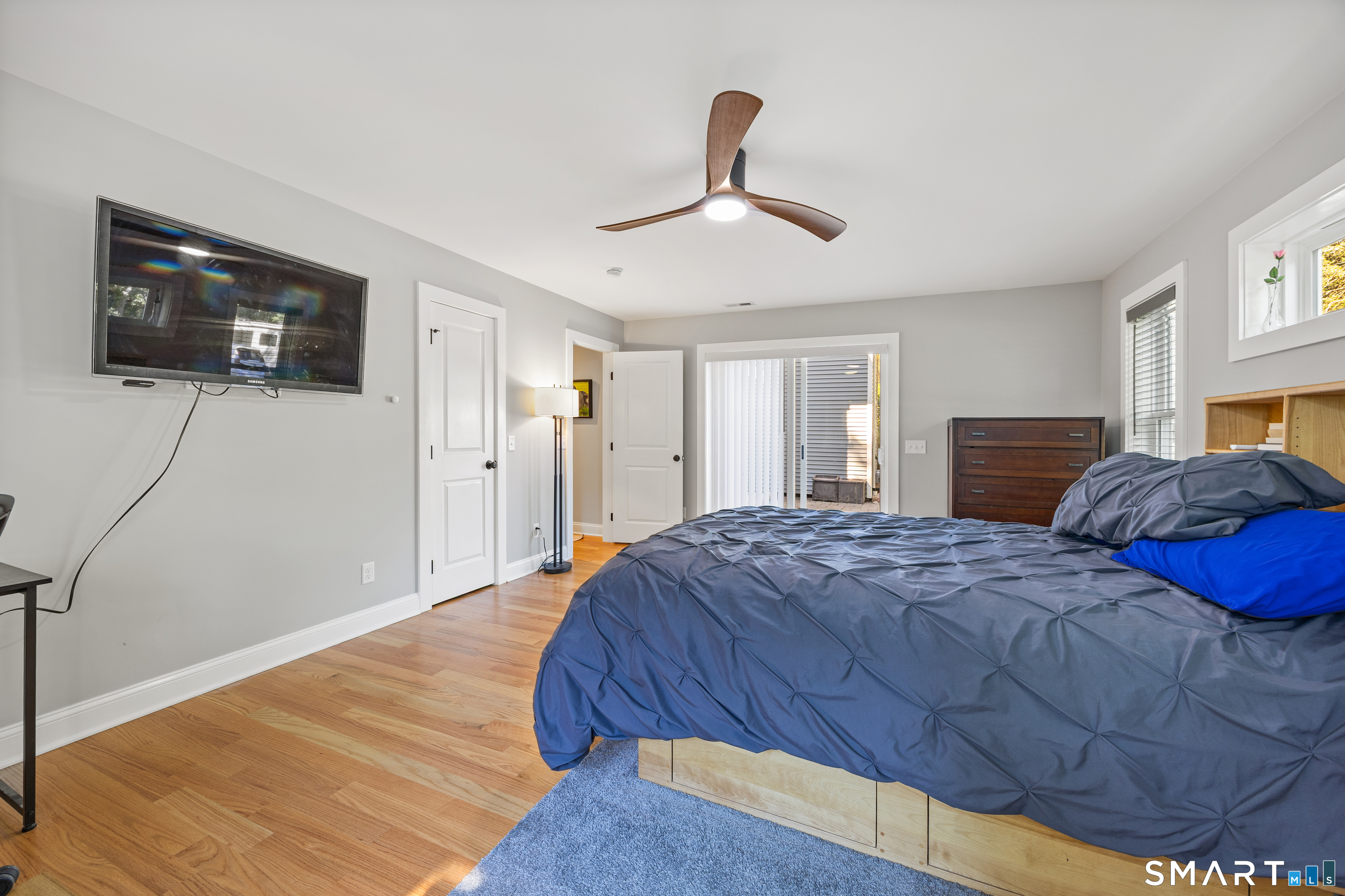 340 Middletown Avenue North Haven, CT 06473 - Photo 18 of 39