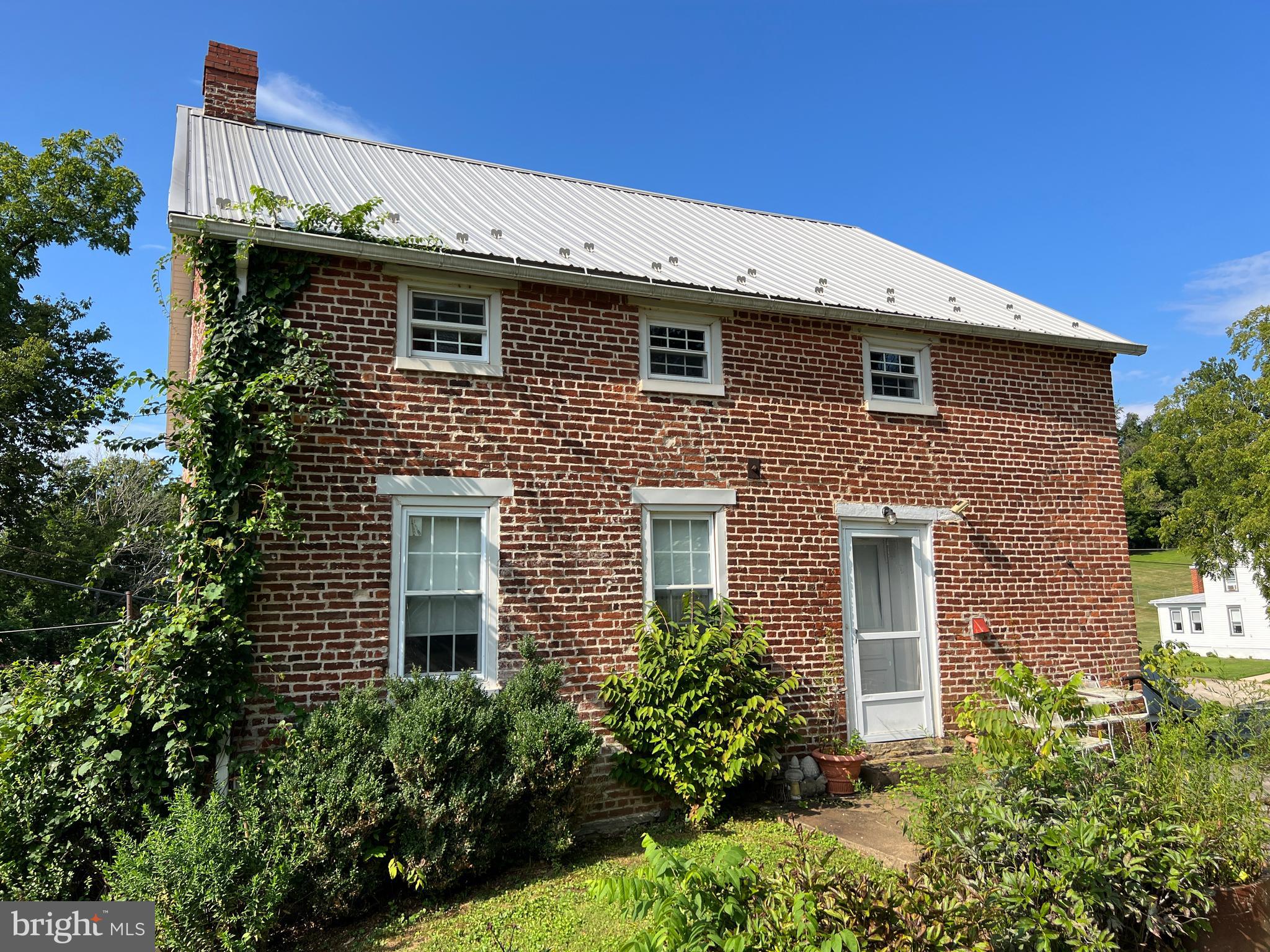 3948 Brethren Church Road Myersville, MD 21773 - Photo 10 of 67