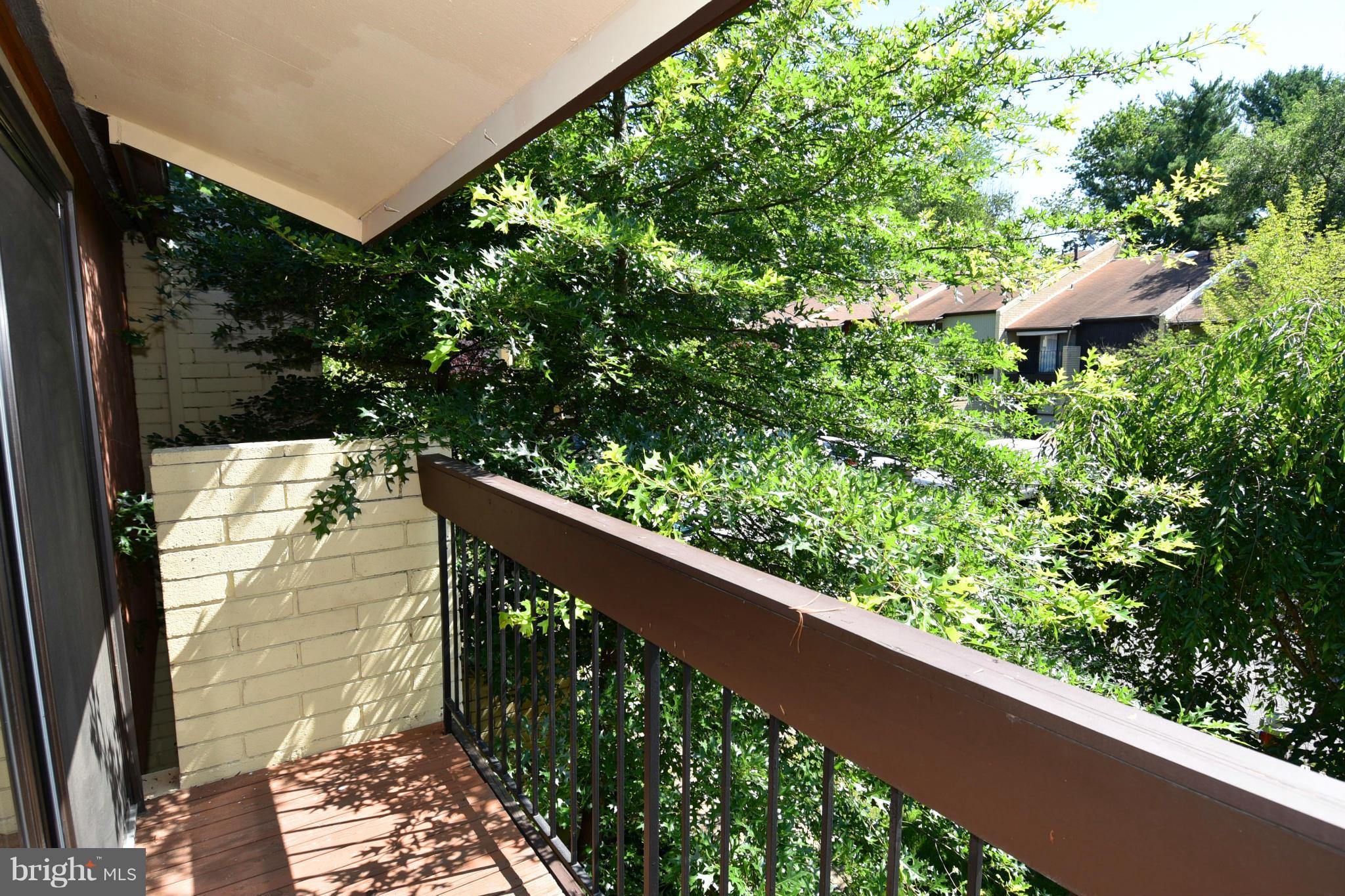 11166 Saffold Way Reston, VA 20190 - Photo 24 of 25 Exterior (Front)