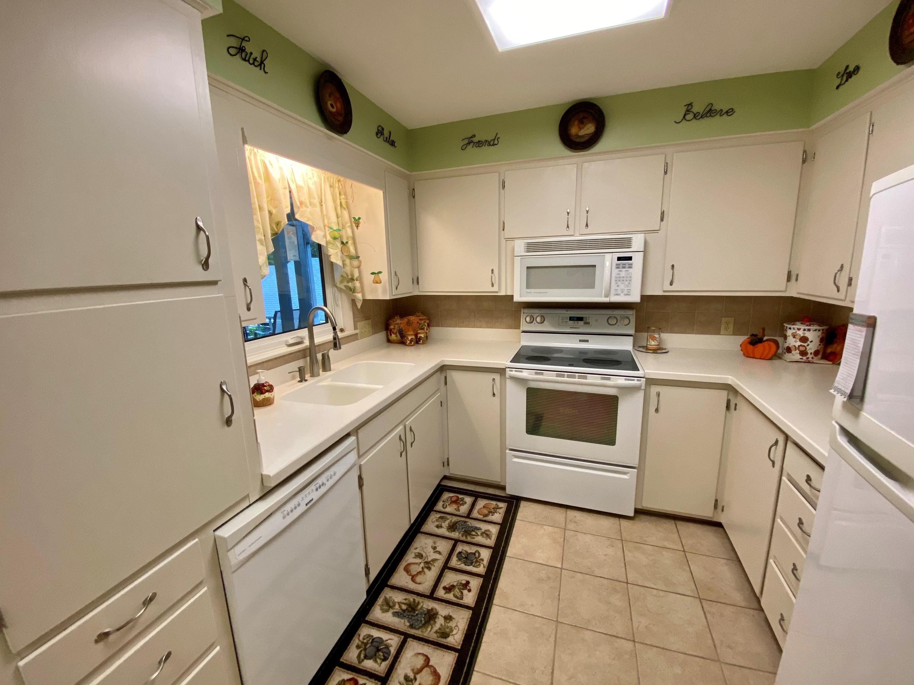 3069 Troehler Road Springfield, OH 45505 - Photo 7 of 32 Gallery Image 7