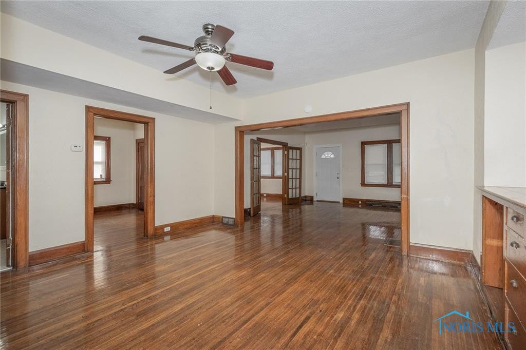 4554 Douglas Road Toledo, OH 43613 - Photo 4 of 21 Dining room