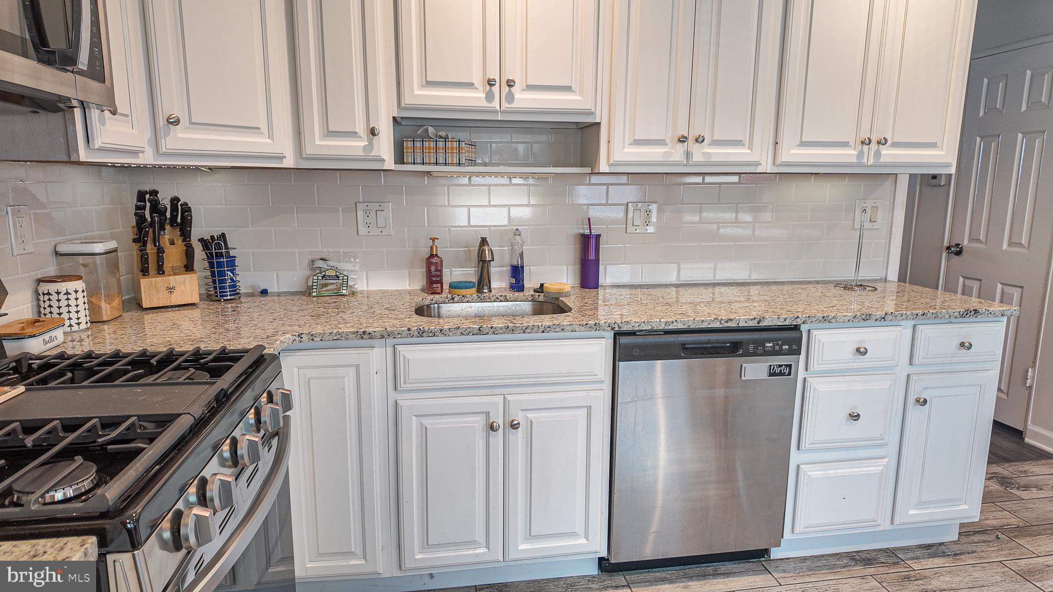 4118 Fairdale Road Philadelphia, PA 19154 - Photo 13 of 30 Gallery Image 13