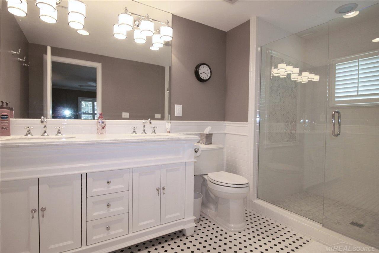 945 Trombley Road Grosse Pointe Park, MI 48230 - Photo 32 of 62