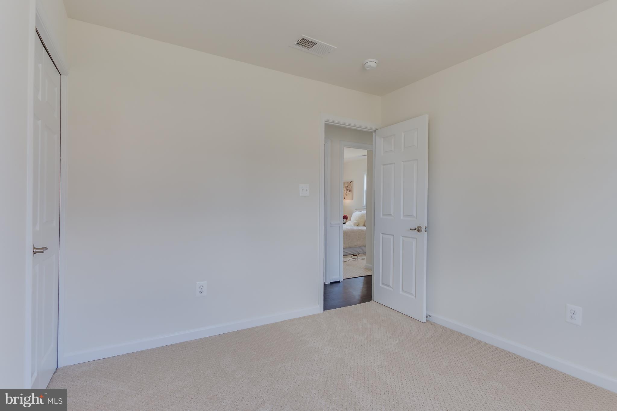 206 East Tazewell Road Sterling, VA 20164 - Photo 18 of 29 Bedroom