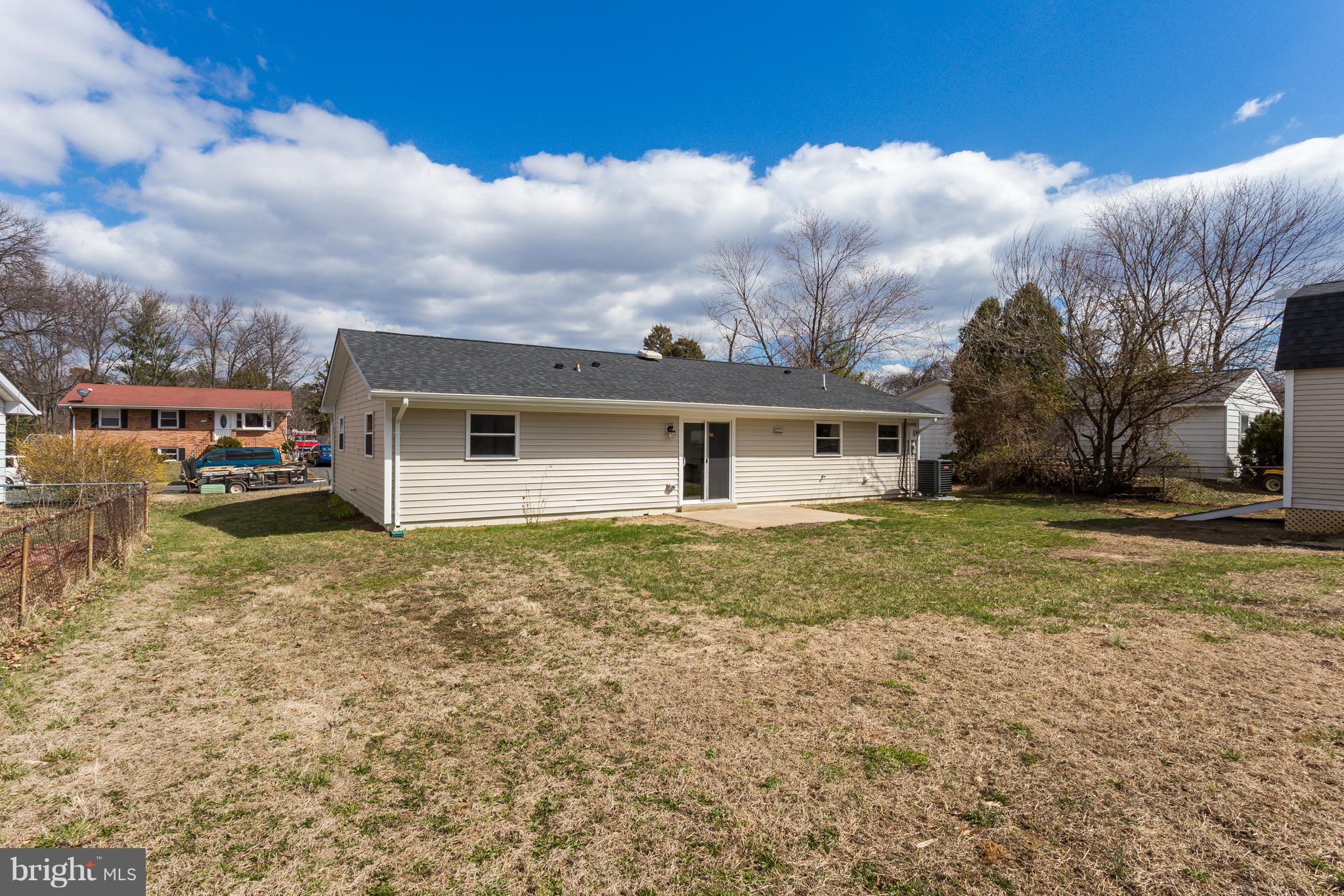 206 East Tazewell Road Sterling, VA 20164 - Photo 29 of 29 Exterior (Rear)