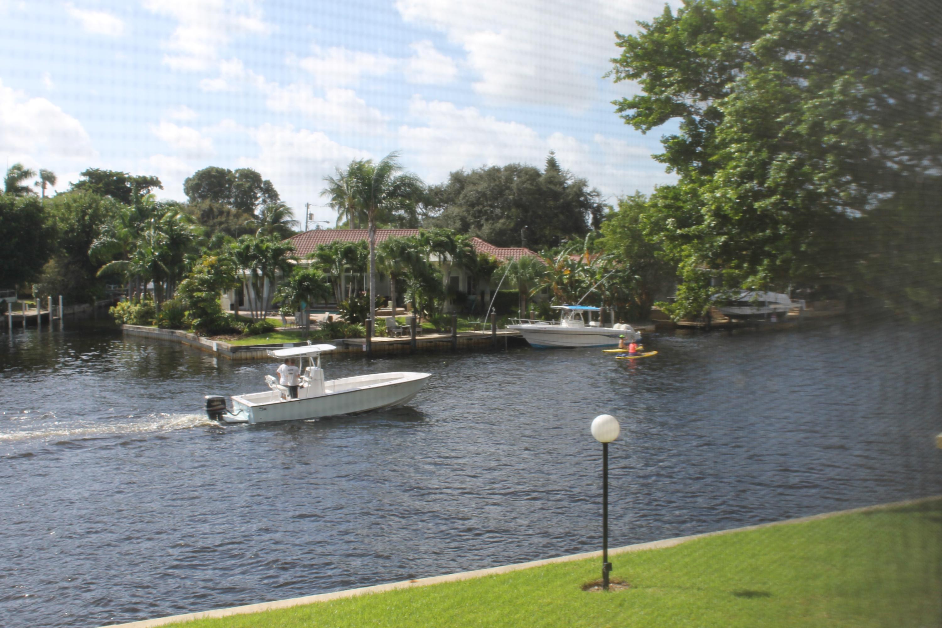 14 Royal Palm Way, Unit 205 Boca Raton, FL 33432 - Photo 2 of 40 IMG_1900