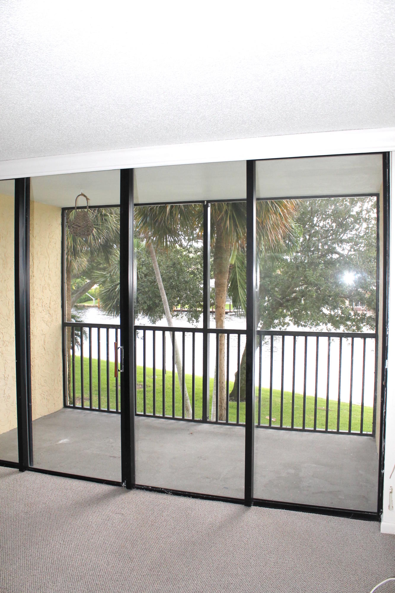 14 Royal Palm Way, Unit 205 Boca Raton, FL 33432 - Photo 7 of 40 IMG_2026