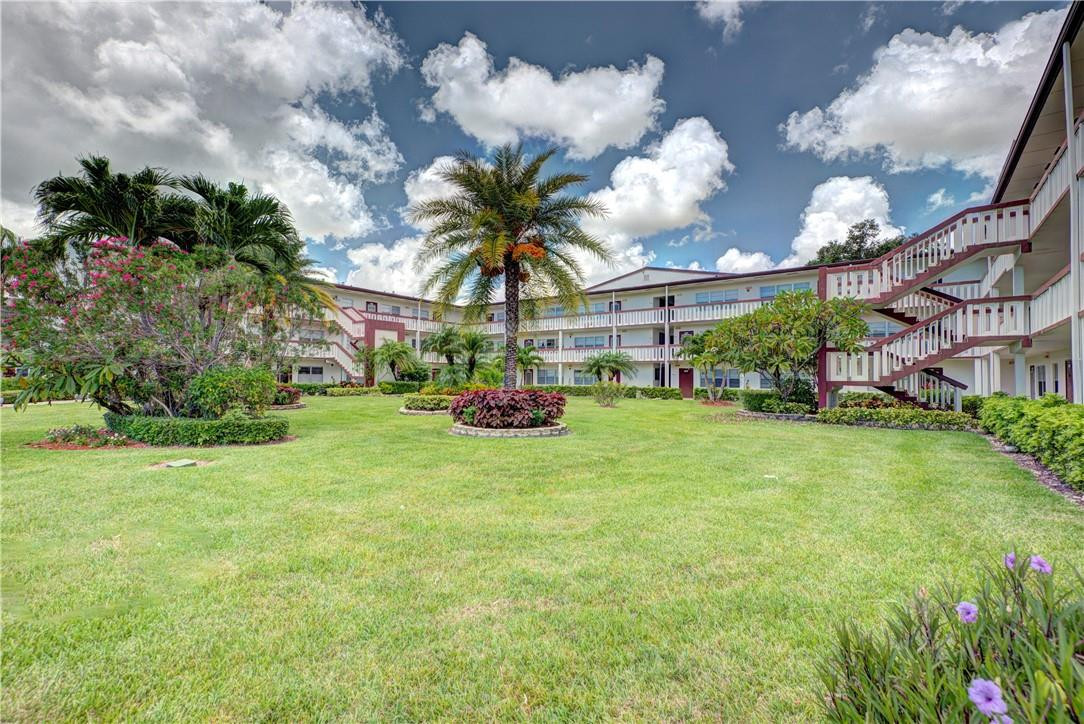 522 Fanshaw M, Unit 522 Boca Raton, FL 33434 - Photo 16 of 17 Photo 16