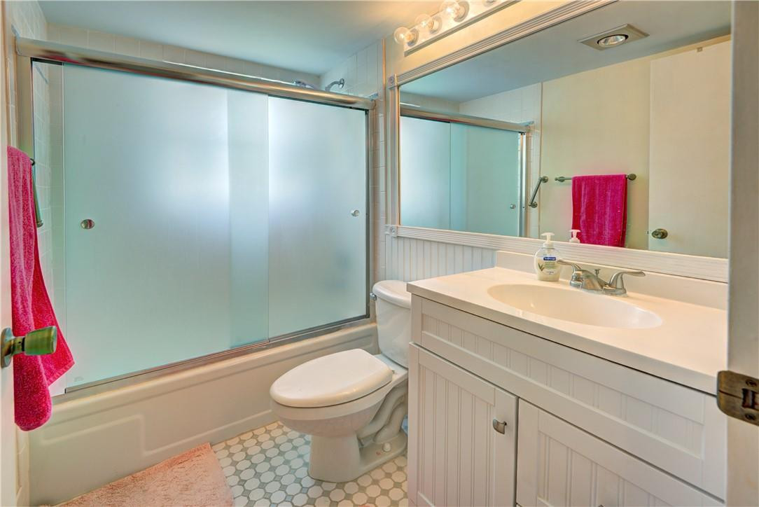 522 Fanshaw M, Unit 522 Boca Raton, FL 33434 - Photo 10 of 17 Photo 10