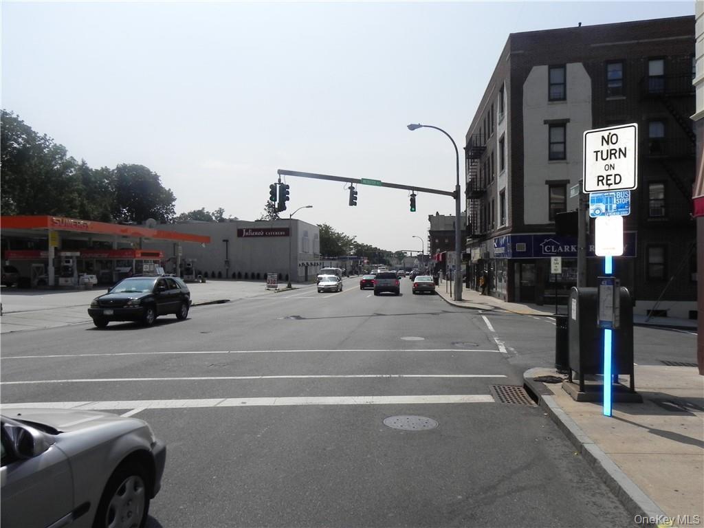 675 Main Street, Unit 4 New Rochelle, NY 10801 - Photo 6 of 7