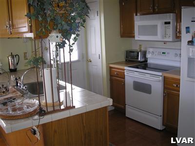 1298 Forest Road Whitehall, PA 18052 - Photo 3 of 13 Gallery Image 3