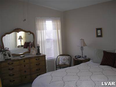 1298 Forest Road Whitehall, PA 18052 - Photo 8 of 13 Gallery Image 8