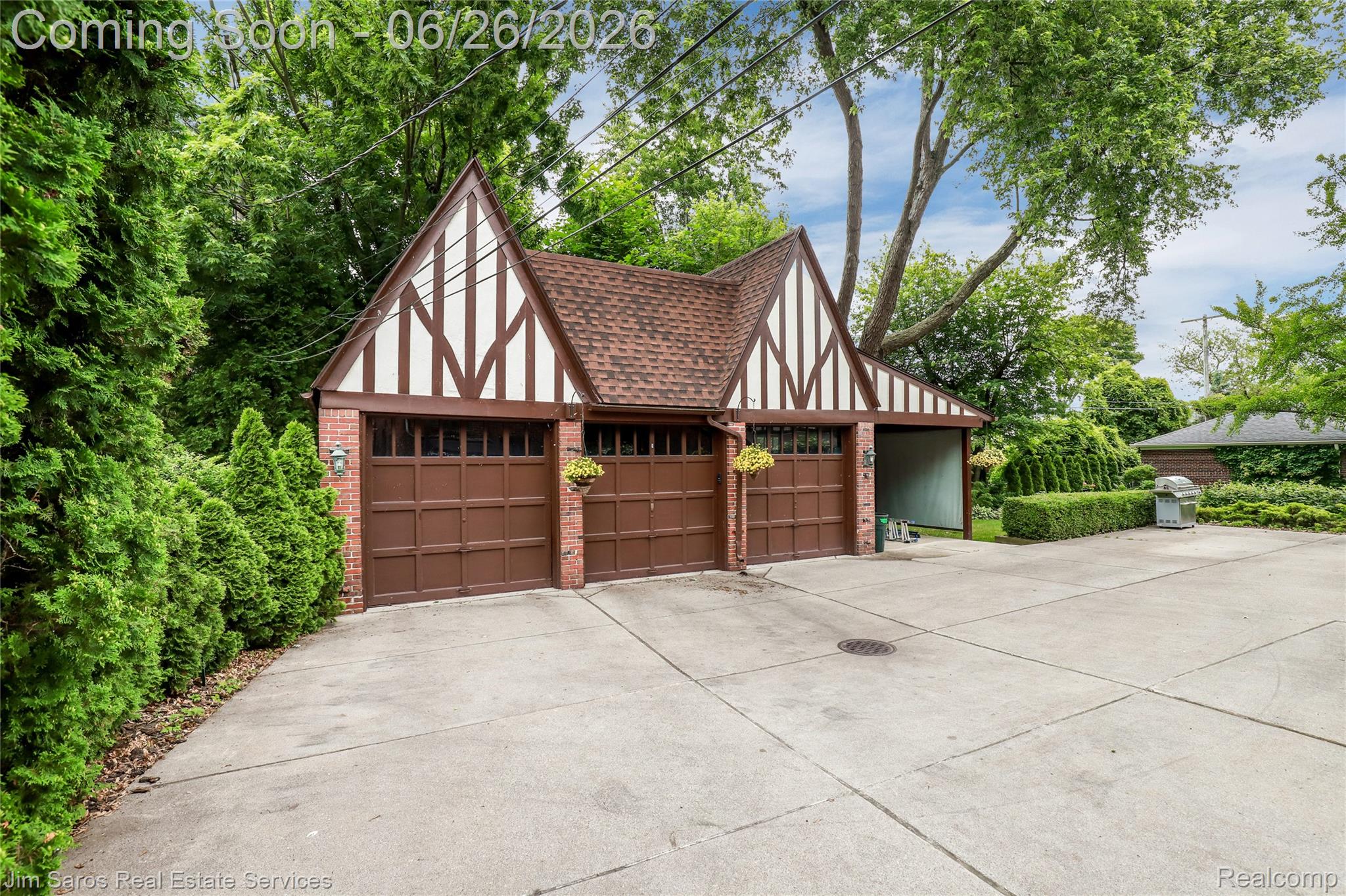 764 Harcourt Road Grosse Pointe, MI 48230 - Photo 37 of 42 764 Harcourt Rd Grosse Pointe-print-057-057-764 Harcourt Road Grosse-4200x2800-300dpi.jpg