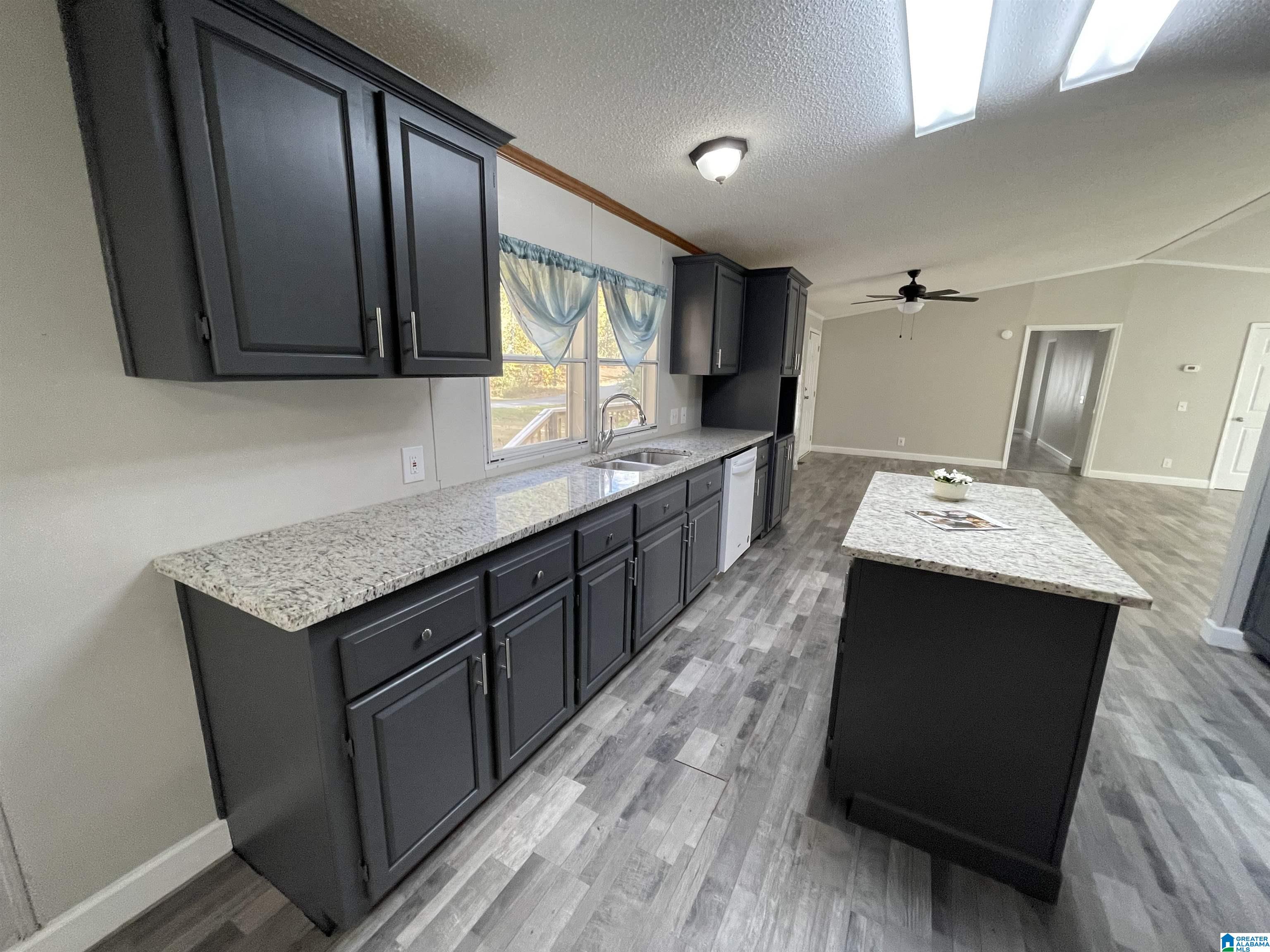 285 Forest View Circle Hayden, AL 35079 - Photo 3 of 19