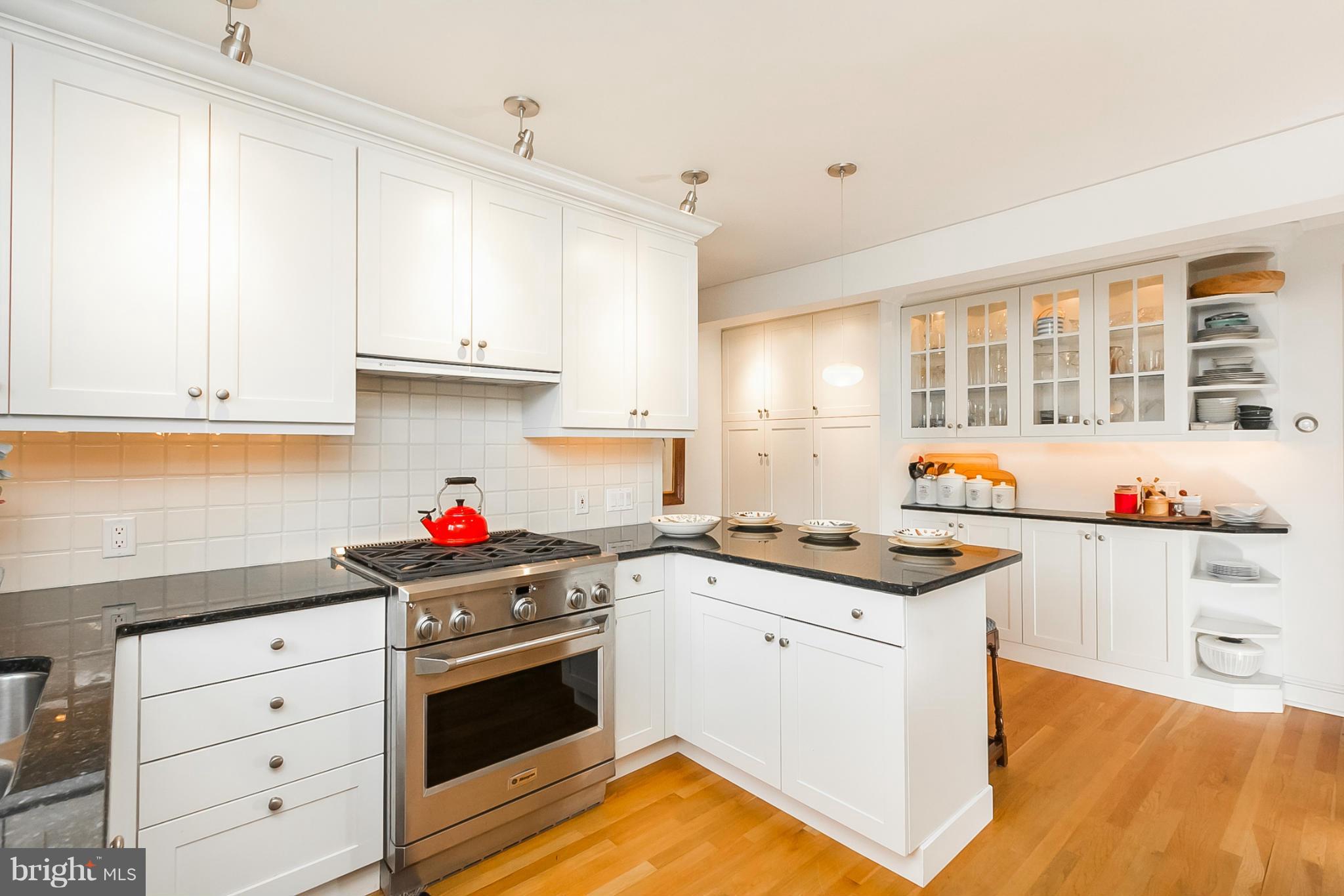 116 Upnor Road Baltimore, MD 21212 - Photo 8 of 26 Kitchen