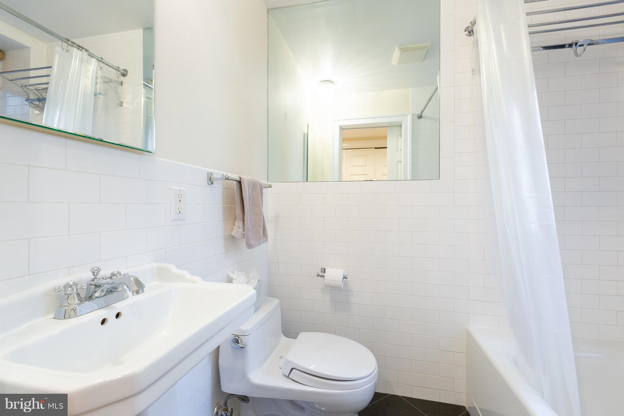 2321 Ashmead Place Northwest Washington, DC 20009 - Photo 11 of 30 Owner's Unit Additional Bathroom