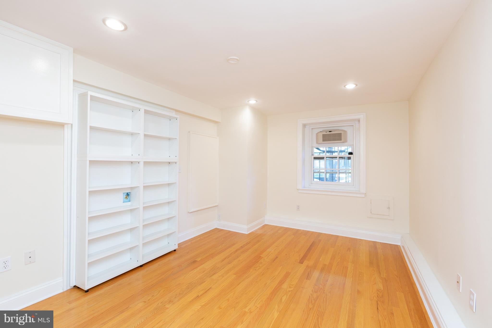 2321 Ashmead Place Northwest Washington, DC 20009 - Photo 13 of 30 Owner's Unit 2nd Bedroom
