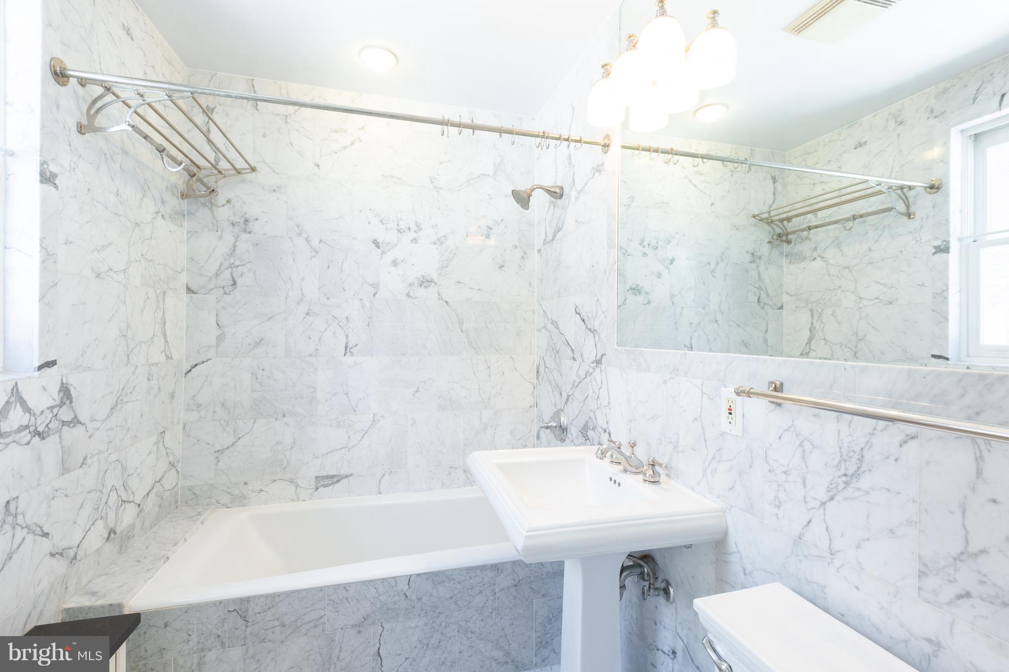 2321 Ashmead Place Northwest Washington, DC 20009 - Photo 9 of 30 Owner's Unit/Owner's EnSuite Bath