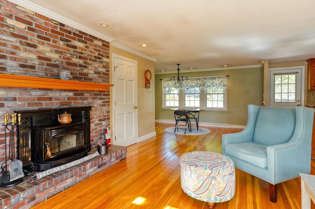 139 Winchester Road Arlington, MA 02474 - Photo 6 of 26 Gallery Image 6