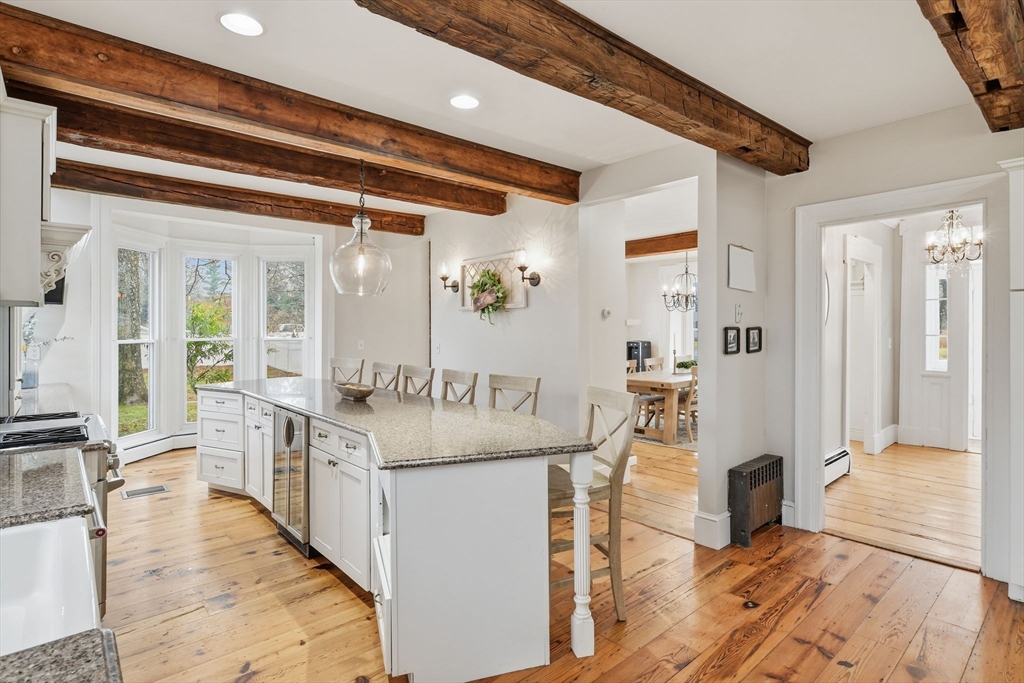 271 North Grand Street Suffield, CT 06093 - Photo 18 of 42 a view of a living room