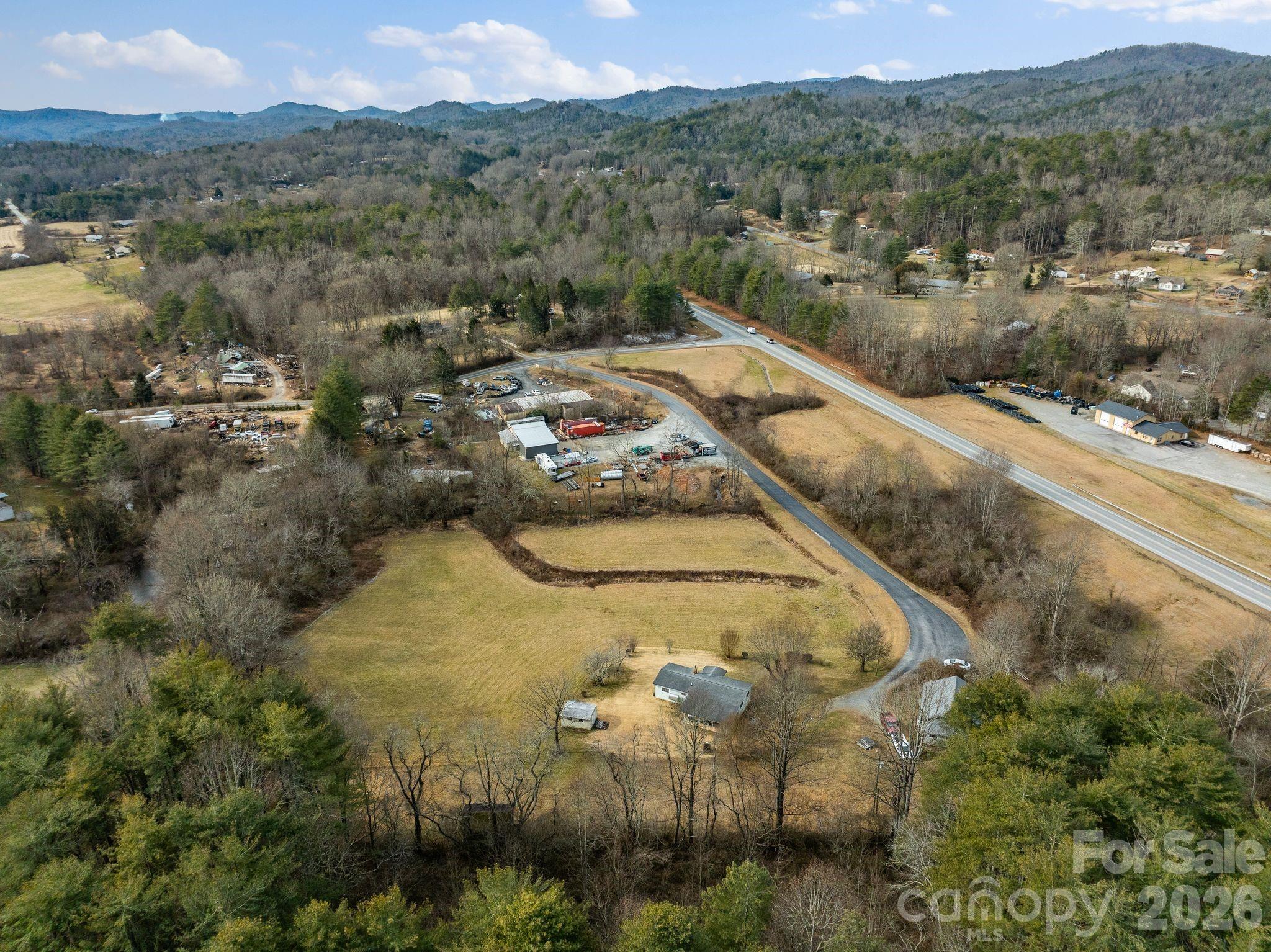 148 Monteith Road Brevard, NC 28712 - Photo 4 of 39
