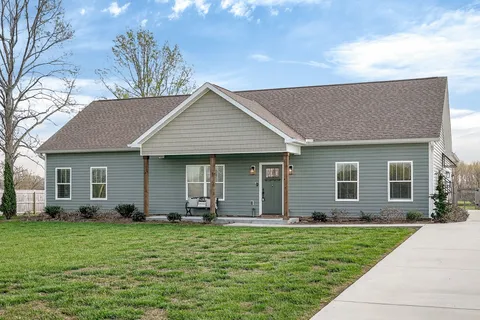 $379,900 | 132 10 Penny Road, Morrison, TN 37357